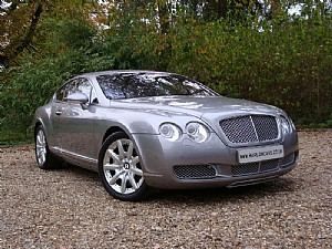 В московського пенсіонера вкрали автомобіль Bentley Continental В московського пенсіонера вкрали автомобіль Bentley Continental