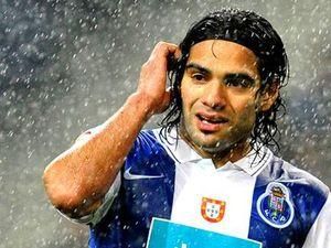 Баварія планує підсилитися форвардом Порту Баварія планує підсилитися форвардом Порту