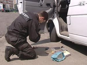 МВС знає, кому належить авто з вибухівкою, знайдене у столиці МВС знає, кому належить авто з вибухівкою, знайдене у столиці