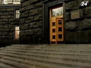 Видатки бюджету зростатимуть швидше за доходи Видатки бюджету зростатимуть швидше за доходи