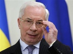 Азаров сказав, хто має бути прикладом для системи Азаров сказав, хто має бути прикладом для системи