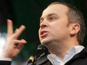 Шуфрич віддає міністерську зарплату на благочинність Шуфрич віддає міністерську зарплату на благочинність