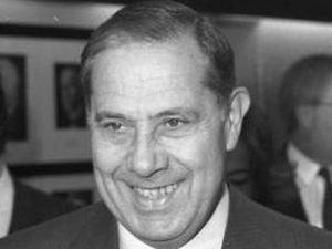 Верховний суд Франції засудив колишнього міністра до одного року в'язниці умовно Верховний суд Франції засудив колишнього міністра до одного року в'язниці умовно