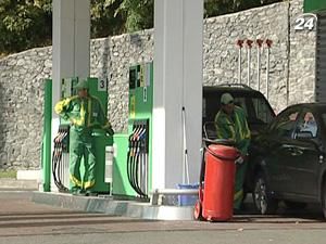 Найближчим часом бензин може подорожчати Найближчим часом бензин може подорожчати