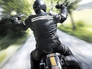 В Арабських Еміратах мотоцикліст хоче встановити новий рекорд В Арабських Еміратах мотоцикліст хоче встановити новий рекорд