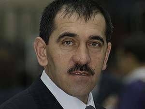 Перестрілка у Назрані сталася в присутності президента Інгушетії Перестрілка у Назрані сталася в присутності президента Інгушетії