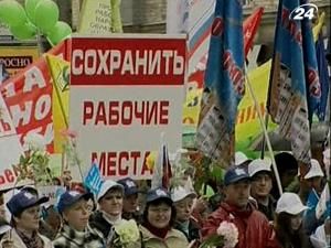 1 травня у Європі традиційно неспокійне - 1 травня 2010 - Телеканал новин 24