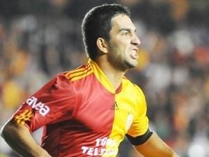 Арсенал націлився на гравця турецького Галатасараю Арсенал націлився на гравця турецького Галатасараю