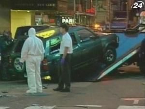 У США у зв’язку з бомбою на Таймс-Сквер розшукують білого чоловіка У США у зв’язку з бомбою на Таймс-Сквер розшукують білого чоловіка