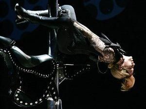 Мадонна перестала співати і взялась за фільмування Мадонна перестала співати і взялась за фільмування