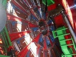 На великому адронному коллайдері сталась поломка На великому адронному коллайдері сталась поломка