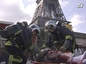 У Франції готуються до бомбових атак на столицю У Франції готуються до бомбових атак на столицю