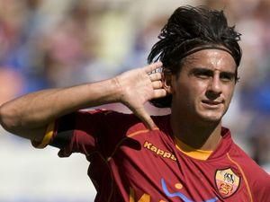 Фіорентина націлилася на півзахисника Ліверпуля Фіорентина націлилася на півзахисника Ліверпуля