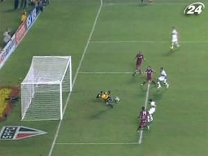 "Сан-Паулу" не забив за 2 матчі жодного голу "Універсітаріо" "Сан-Паулу" не забив за 2 матчі жодного голу "Універсітаріо"