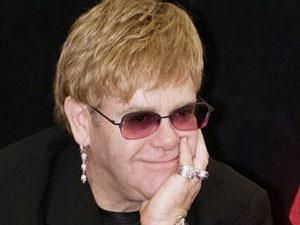 Елтона Джона не пустили в Єгипет Елтона Джона не пустили в Єгипет