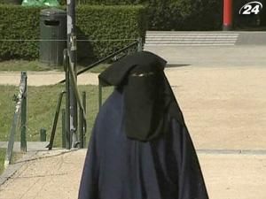 Таліби пригрозили Бельгії терактами за заборону носити паранджу Таліби пригрозили Бельгії терактами за заборону носити паранджу