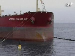 Російський десант відпустив піратів, яких захопив напередодні Російський десант відпустив піратів, яких захопив напередодні