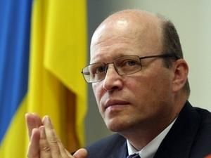 Опозиція вимагає від урядовців надати звіт щодо міжнародних угод