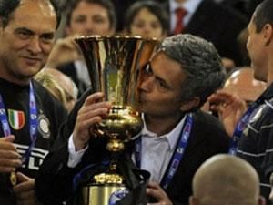 Гравці Інтера отримають по 600 тис. за три трофеї Гравці Інтера отримають по 600 тис. за три трофеї