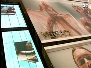 Versace відсудив 20 млн. дол. за продаж підробок в США Versace відсудив 20 млн. дол. за продаж підробок в США