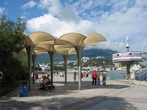 Ялтинські пляжі відзначили Ялтинські пляжі відзначили