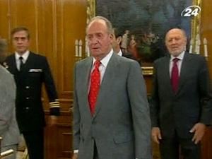 Королю Іспанії Хуану Карлосу зробили операцію на легені Королю Іспанії Хуану Карлосу зробили операцію на легені