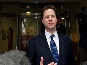 Лідери британських партій проведуть переговори про коаліцію Лідери британських партій проведуть переговори про коаліцію