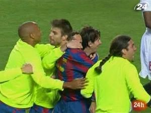 "Барселона" продовжує випереджати "Реал" "Барселона" продовжує випереджати "Реал"