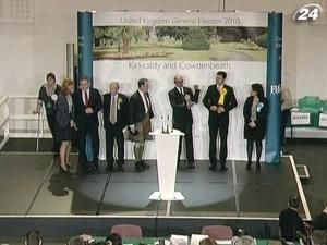 У Великій Британії розпочалися коаліційні перемовини У Великій Британії розпочалися коаліційні перемовини