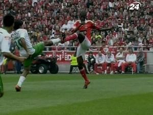 "Бенфіка" здобула 32-й титул чемпіонів Португалії "Бенфіка" здобула 32-й титул чемпіонів Португалії