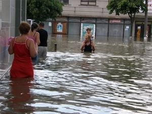Внаслідок повеней у Таджикістані загинули 24 людини Внаслідок повеней у Таджикістані загинули 24 людини