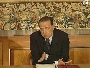 Берлусконі узгодив умови розлучення зі своєю дружиною Берлусконі узгодив умови розлучення зі своєю дружиною