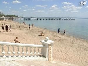 До Криму приїдуть не більше 4,5 млн. туристів До Криму приїдуть не більше 4,5 млн. туристів