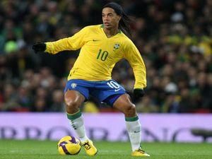 Роналдіньйо не поїде на мундіаль Роналдіньйо не поїде на мундіаль