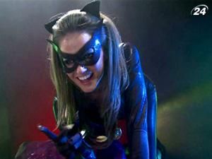 У Голлівуді знімають "дорослі" версії стрічок про супер-героїв з коміксів У Голлівуді знімають "дорослі" версії стрічок про супер-героїв з коміксів