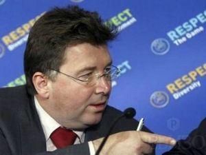 Польща отримає більше матчів на Євро-2012, ніж Україна Польща отримає більше матчів на Євро-2012, ніж Україна