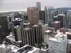 Іспанія скоротить зарплати бюджетникам Іспанія скоротить зарплати бюджетникам