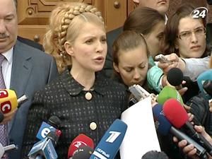 Тимошенко запросили до Генпрокуратури Тимошенко запросили до Генпрокуратури