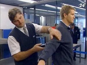 Німецька поліція підозрює 2 росіян у намірах викрасти літак Німецька поліція підозрює 2 росіян у намірах викрасти літак