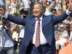 В Киргизії прихильники Бакієва захоплюють владу на місцях В Киргизії прихильники Бакієва захоплюють владу на місцях