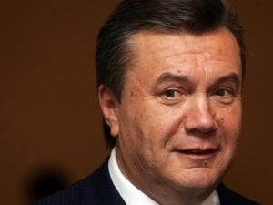 Янукович хоче, щоб українці менше думали про політику Янукович хоче, щоб українці менше думали про політику