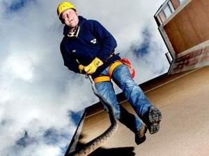 У Швеції поставили рекорд із бігу по стіні У Швеції поставили рекорд із бігу по стіні