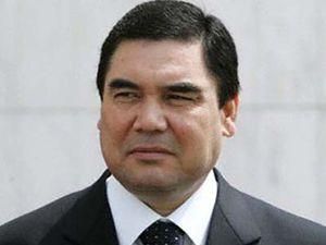 Туркменістан переходить на багатопартійну систему Туркменістан переходить на багатопартійну систему