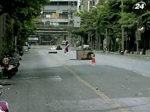 Жертвами збройних сутичок у столиці Таїланду стали щонайменше 20 людей Жертвами збройних сутичок у столиці Таїланду стали щонайменше 20 людей