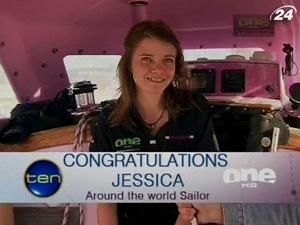 Австралійська школярка закінчила одиночне навколосвітнє плавання Австралійська школярка закінчила одиночне навколосвітнє плавання