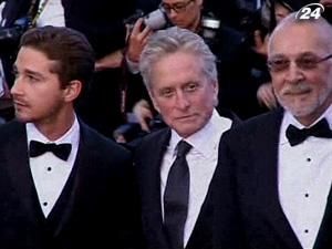 У Каннах презентували сиквел О. Стоуна "Гроші не сплять" У Каннах презентували сиквел О. Стоуна "Гроші не сплять"