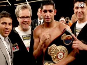 Амір Хан захистив титул чемпіона WBA Амір Хан захистив титул чемпіона WBA