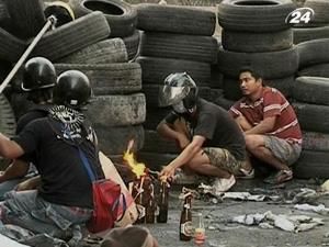 У заворушеннях у Таїланді загинули щонайменше 35 людей У заворушеннях у Таїланді загинули щонайменше 35 людей