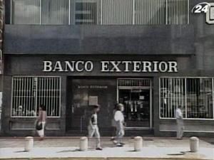 Венесуела заборонила брокерам торгувати іноземною валютою Венесуела заборонила брокерам торгувати іноземною валютою