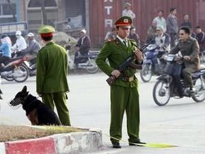 У В’єтнамі з центру примусової реабілітації наркоманів втекли майже 600 людей У В’єтнамі з центру примусової реабілітації наркоманів втекли майже 600 людей